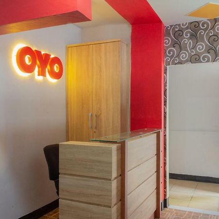 Oyo 649 K68 Residence Jakarta Exterior photo